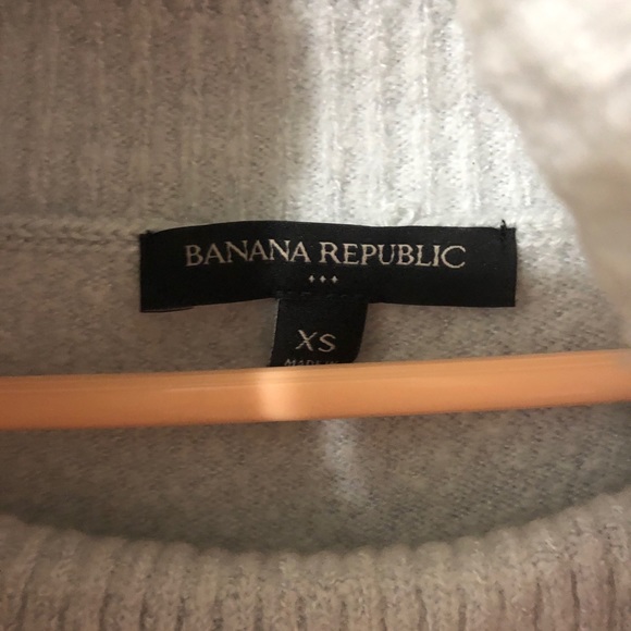 Banana Republic Cowl Neck Sweater - Picture 2 of 7